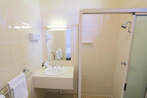 Harbour View Motel - Whitsundays Accommodation 42