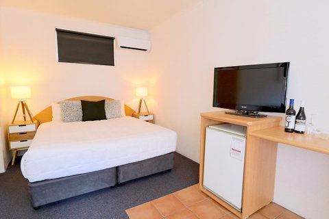 Harbour View Motel - Whitsundays Accommodation 38