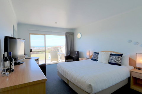 Harbour View Motel - Whitsundays Accommodation 1