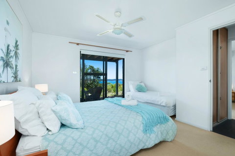 One Mile Retreat - Whitsundays Accommodation 7