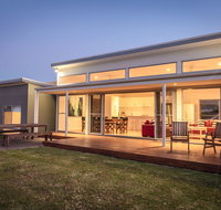 Middle River Beach House - East Wing - Whitsundays Accommodation