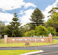 Blue Lake Holiday Park - Whitsundays Accommodation