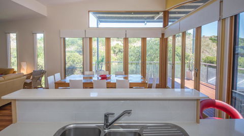 South Shores Villa 31 - South Shores Normanville - Whitsundays Accommodation 8