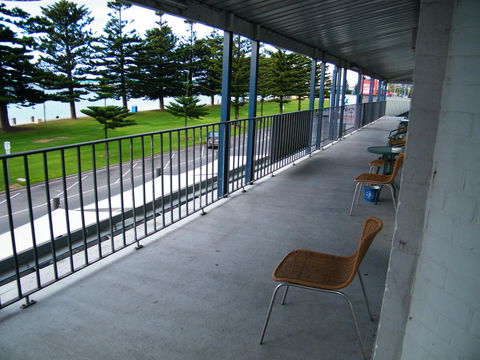 Grand Tasman Hotel - Whitsundays Accommodation 31