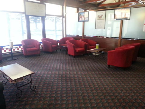 Grand Tasman Hotel - Whitsundays Accommodation 21