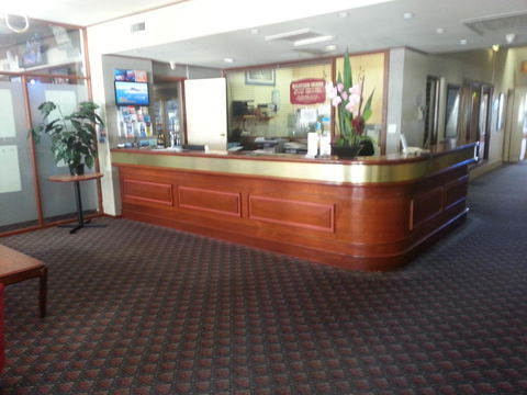 Grand Tasman Hotel - Whitsundays Accommodation 20