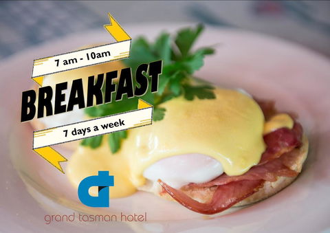 Grand Tasman Hotel - Whitsundays Accommodation 12