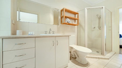 GOUGER 265 - Whitsundays Accommodation 20