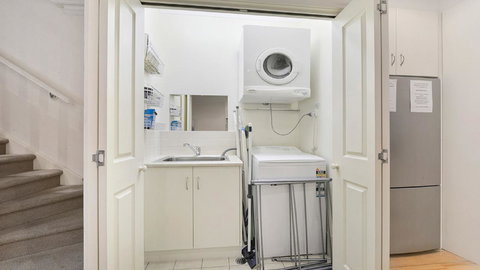 GOUGER 265 - Whitsundays Accommodation 18