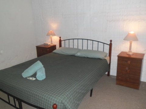 Desert View Apartments - Whitsundays Accommodation 5