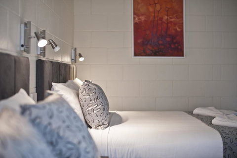 Victor Harbor City Inn - Whitsundays Accommodation 21