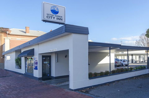 Victor Harbor City Inn - Whitsundays Accommodation 0