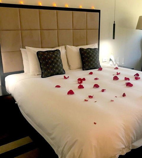 Ellen Hotel - Whitsundays Accommodation 5