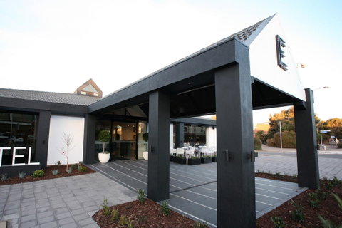 Ellen Hotel - Whitsundays Accommodation 23