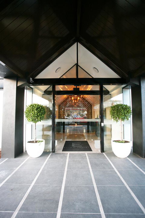 Ellen Hotel - Whitsundays Accommodation 0