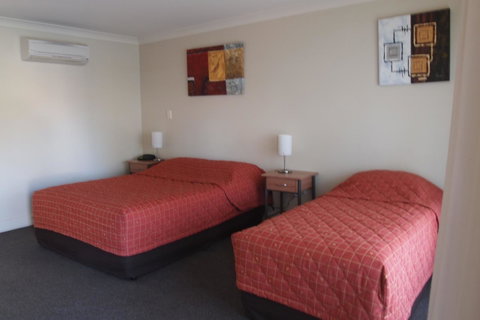 Alexander Cameron Suites - Whitsundays Accommodation 28