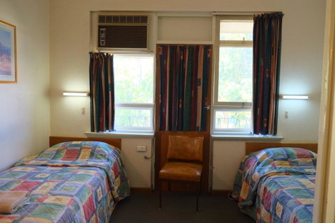 Berri Hotel - Whitsundays Accommodation 26