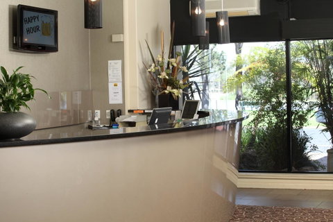 Berri Hotel - Whitsundays Accommodation 20