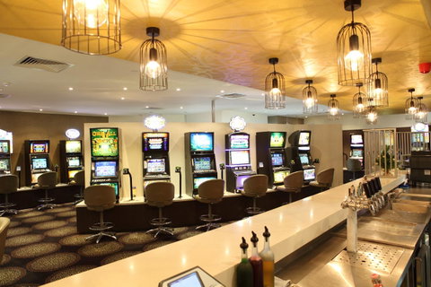 Berri Hotel - Whitsundays Accommodation 19
