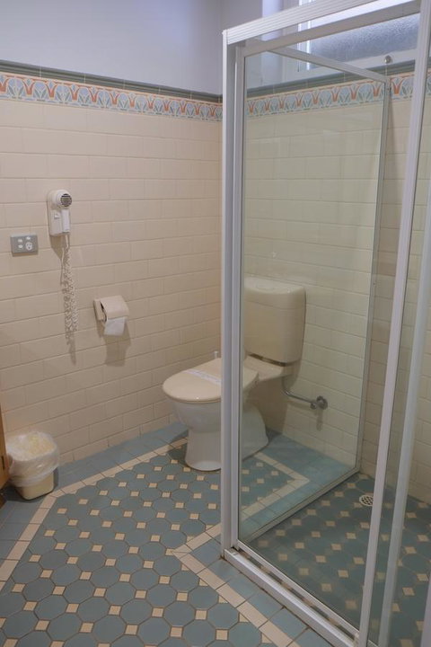 Berri Hotel - Whitsundays Accommodation 29