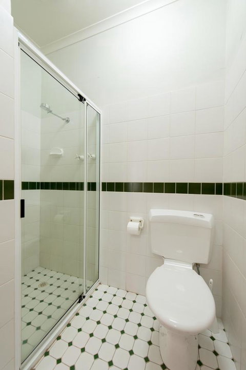 Berri Hotel - Whitsundays Accommodation 32