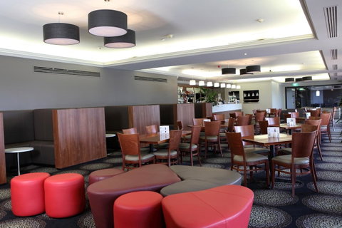 Berri Hotel - Whitsundays Accommodation 16