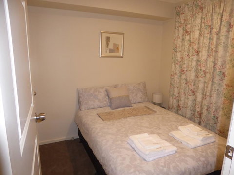ADELAIDE CENTRAL APARTMENT - 3BR, 2BATH & CARPARK - Whitsundays Accommodation 16