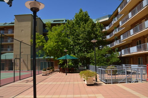 ADELAIDE CENTRAL APARTMENT - 3BR, 2BATH & CARPARK - Whitsundays Accommodation 25