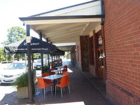 ADELAIDE CENTRAL APARTMENT - 3BR, 2BATH & CARPARK - Whitsundays Accommodation 29