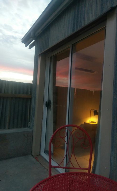 Desert Gum Retreat Gough St - Whitsundays Accommodation 21