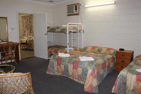 Island Motel Kingscote - Whitsundays Accommodation 31