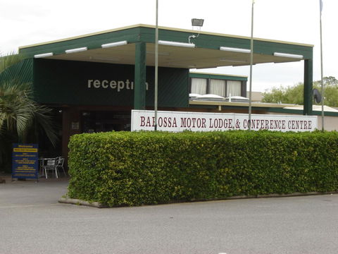 The Wine Vine Hotel - Whitsundays Accommodation 28