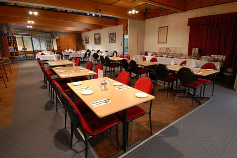 The Wine Vine Hotel - Whitsundays Accommodation 23