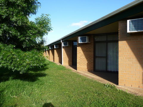 The Wine Vine Hotel - Whitsundays Accommodation 19