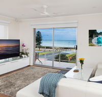 Stylish 3 Bedroom Beachview Apartment - Whitsundays Accommodation