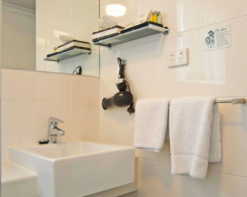 Comfort Inn Victor Harbor - Whitsundays Accommodation 16