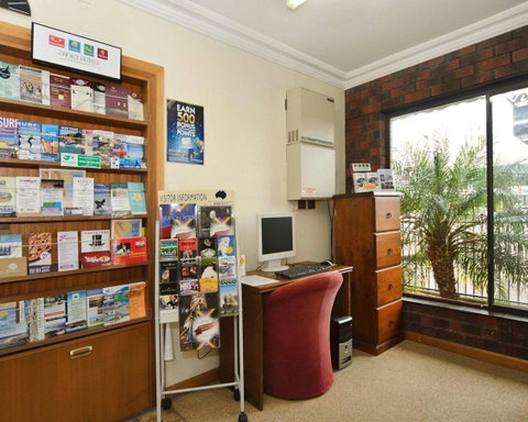 Comfort Inn Victor Harbor - Whitsundays Accommodation 2