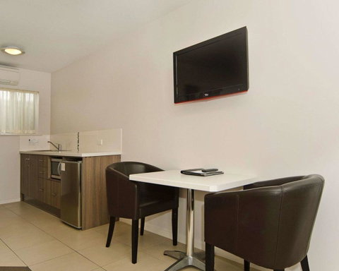 Comfort Inn Victor Harbor - Whitsundays Accommodation 7