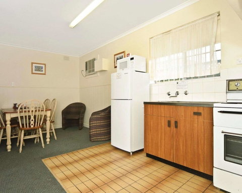 Comfort Inn Victor Harbor - Whitsundays Accommodation 18