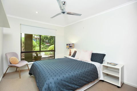 Red Door - Whitsundays Accommodation 5