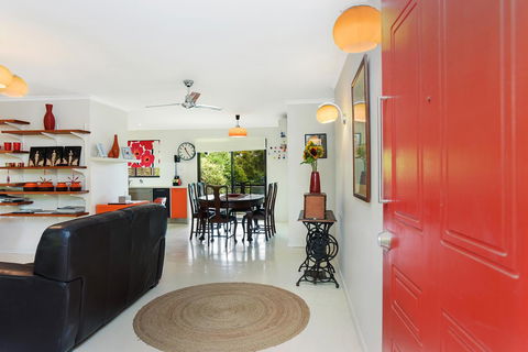 Red Door - Whitsundays Accommodation 0