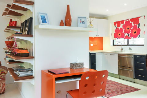 Red Door - Whitsundays Accommodation 3