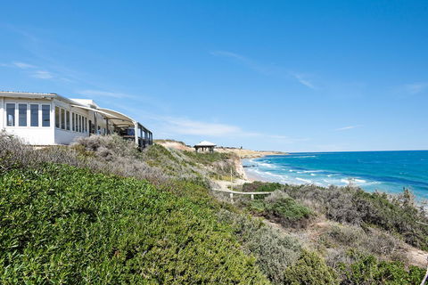 Red Door - Whitsundays Accommodation 17