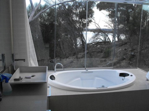 Saar River House - Whitsundays Accommodation 18