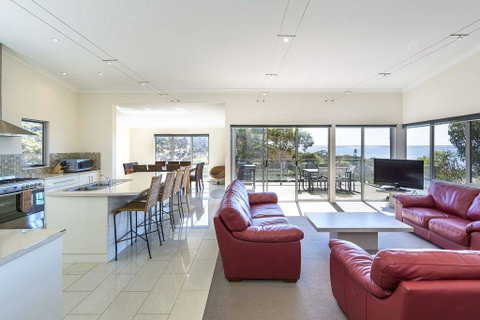 Saar River House - Whitsundays Accommodation 7