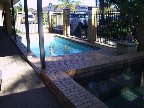 Aviators Lodge - Whitsundays Accommodation 41