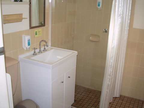 Aviators Lodge - Whitsundays Accommodation 14