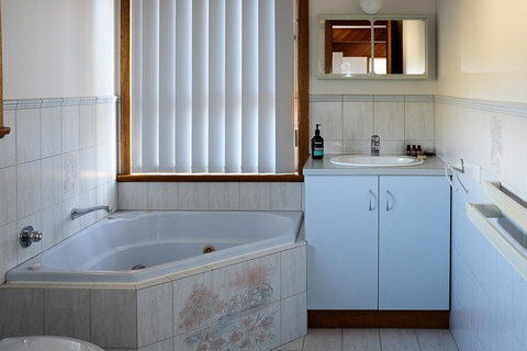 Seacroft - Whitsundays Accommodation 24