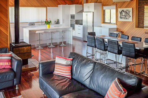 Seacroft - Whitsundays Accommodation 5