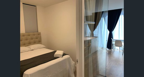 ONE Adelaide CBD - Whitsundays Accommodation 17